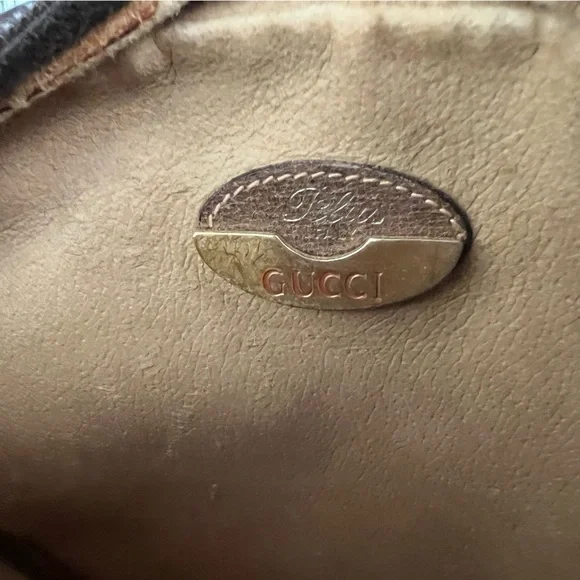 Gucci Plus Mini Tan and Brown Crossbody Bag with Iconic Monogram - Picture 4 of 16